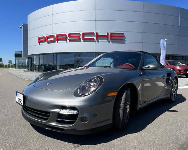 Серый Порше 911, объемом двигателя 3.6 л и пробегом 100 тыс. км за 62900 $, фото 1 на Automoto.ua