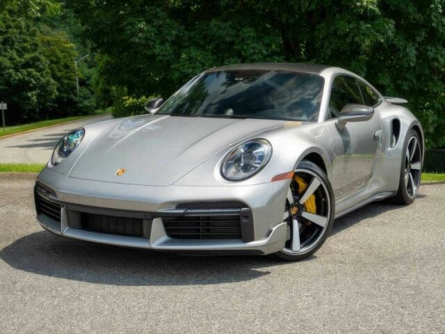 Серый Порше 911, объемом двигателя 3.8 л и пробегом 25 тыс. км за 78000 $, фото 1 на Automoto.ua
