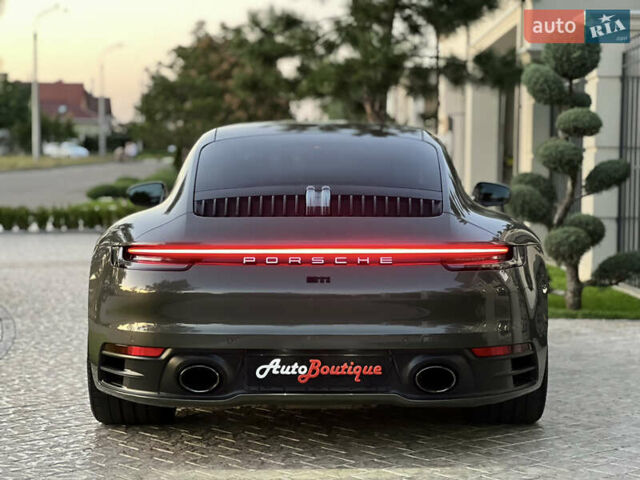 Серый Порше 911, объемом двигателя 2.98 л и пробегом 29 тыс. км за 115000 $, фото 1 на Automoto.ua