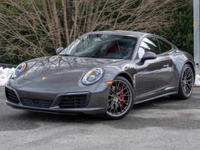 Серый Порше 911, объемом двигателя 3 л и пробегом 34 тыс. км за 38500 $, фото 1 на Automoto.ua