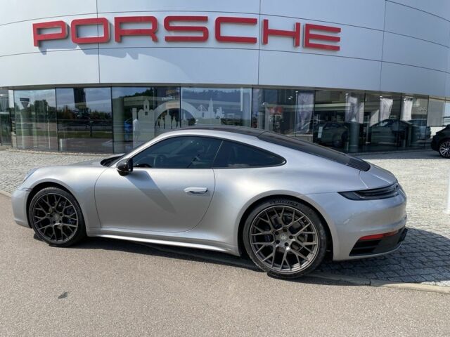 Серый Порше 911, объемом двигателя 3 л и пробегом 35 тыс. км за 157000 $, фото 1 на Automoto.ua