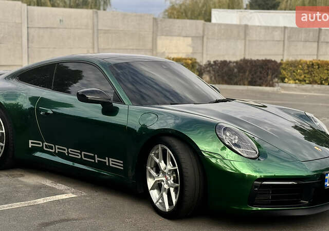 Зеленый Порше 911, объемом двигателя 2.98 л и пробегом 27 тыс. км за 139000 $, фото 1 на Automoto.ua