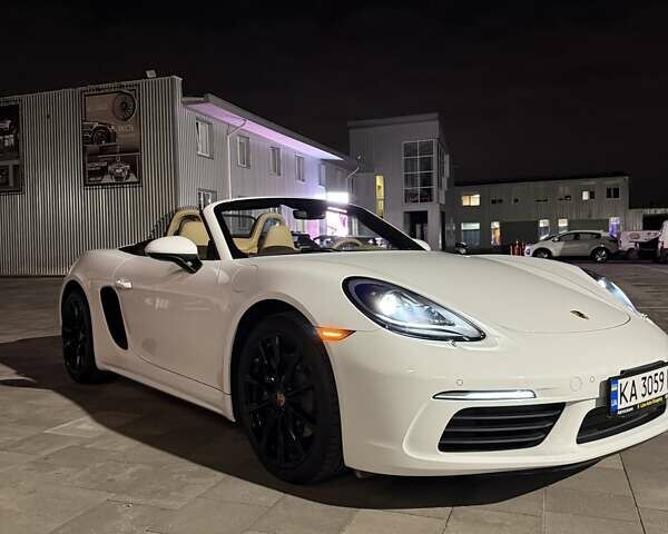 Білий Порше Boxster, об'ємом двигуна 1.99 л та пробігом 11 тис. км за 55500 $, фото 1 на Automoto.ua