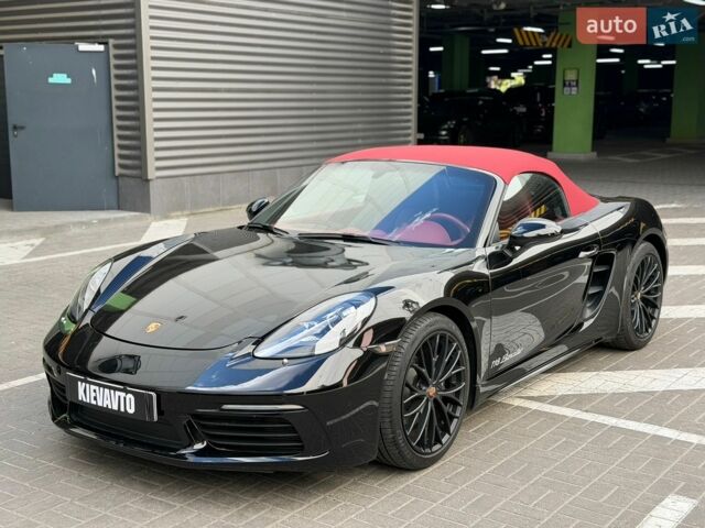 Чорний Порше Boxster, об'ємом двигуна 2 л та пробігом 22 тис. км за 67000 $, фото 1 на Automoto.ua