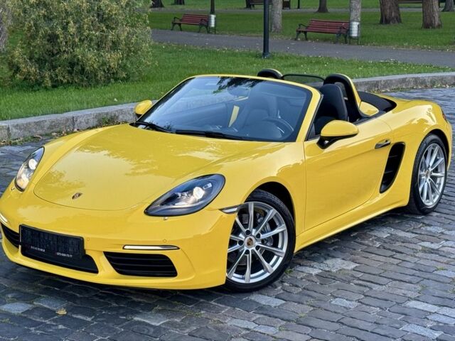 Жовтий Порше Boxster, об'ємом двигуна 2 л та пробігом 28 тис. км за 75555 $, фото 1 на Automoto.ua
