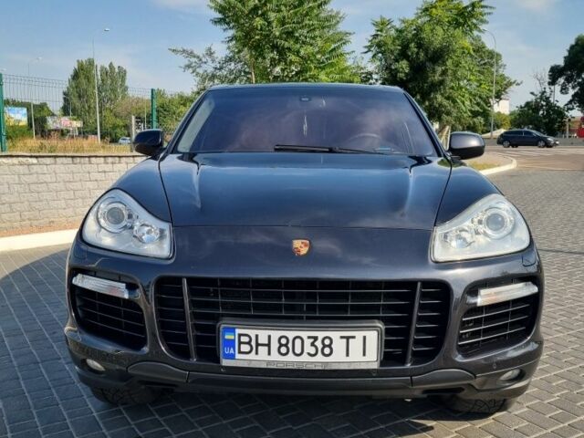 Черный Порше Каен Турбо, объемом двигателя 4.8 л и пробегом 185 тыс. км за 12500 $, фото 1 на Automoto.ua