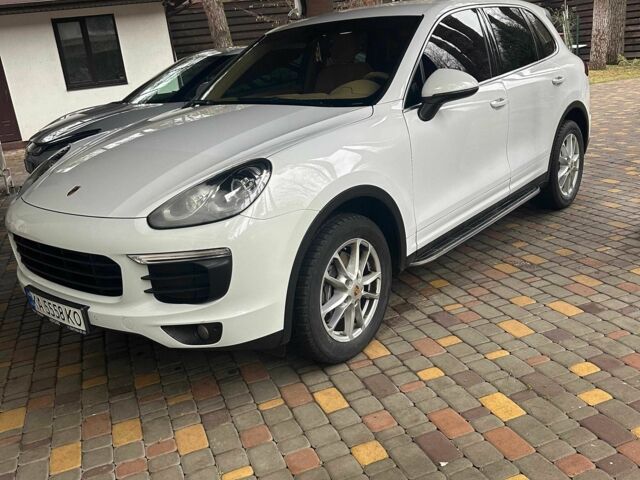 Білий Порше Cayenne, об'ємом двигуна 3.6 л та пробігом 95 тис. км за 39000 $, фото 1 на Automoto.ua