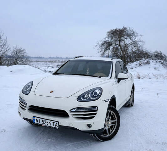 Белый Порше Каен, объемом двигателя 3.6 л и пробегом 183 тыс. км за 19500 $, фото 1 на Automoto.ua