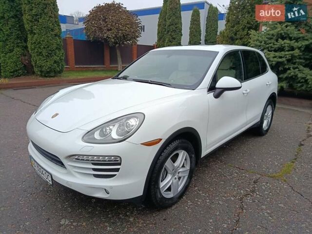 Белый Порше Каен, объемом двигателя 3.6 л и пробегом 193 тыс. км за 24500 $, фото 1 на Automoto.ua