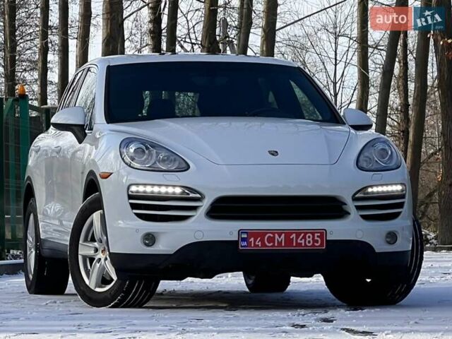Білий Порше Cayenne, об'ємом двигуна 3 л та пробігом 240 тис. км за 20999 $, фото 1 на Automoto.ua