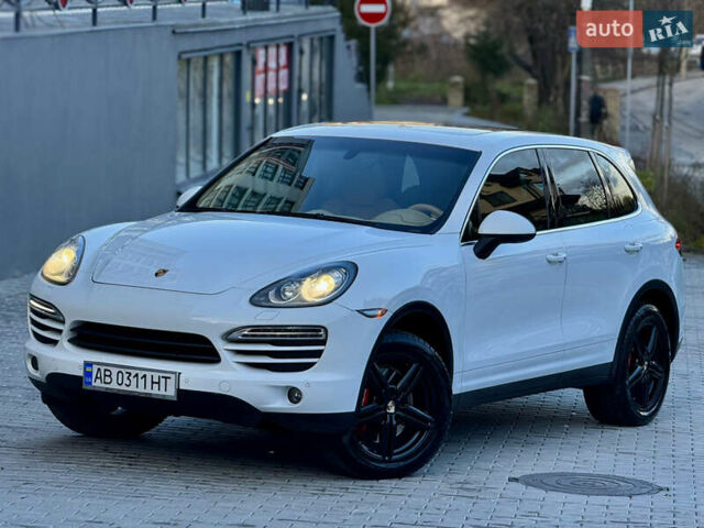 Белый Порше Каен, объемом двигателя 3.6 л и пробегом 190 тыс. км за 23500 $, фото 1 на Automoto.ua