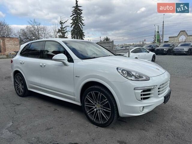 Белый Порше Каен, объемом двигателя 2.97 л и пробегом 189 тыс. км за 35900 $, фото 1 на Automoto.ua