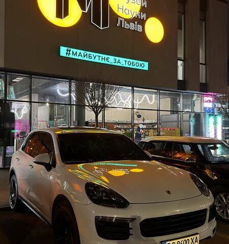 Білий Порше Cayenne, об'ємом двигуна 3.6 л та пробігом 180 тис. км за 26500 $, фото 1 на Automoto.ua