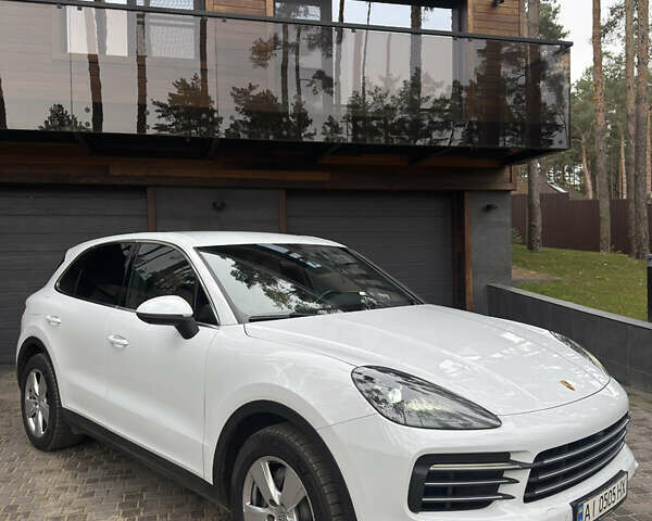Білий Порше Cayenne, об'ємом двигуна 3 л та пробігом 138 тис. км за 55000 $, фото 1 на Automoto.ua