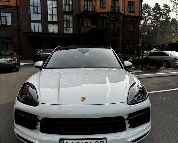 Белый Порше Каен, объемом двигателя 3 л и пробегом 61 тыс. км за 95000 $, фото 1 на Automoto.ua