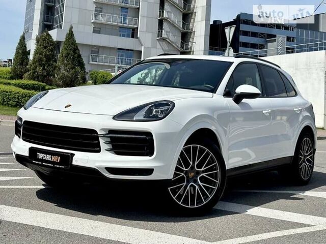 Білий Порше Cayenne, об'ємом двигуна 3 л та пробігом 20 тис. км за 79500 $, фото 1 на Automoto.ua