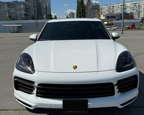 Белый Порше Каен, объемом двигателя 3 л и пробегом 78 тыс. км за 67000 $, фото 1 на Automoto.ua