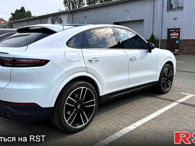 Белый Порше Каен, объемом двигателя 3 л и пробегом 65 тыс. км за 74899 $, фото 1 на Automoto.ua