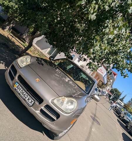 Бежевий Порше Cayenne, об'ємом двигуна 3.2 л та пробігом 318 тис. км за 6300 $, фото 1 на Automoto.ua