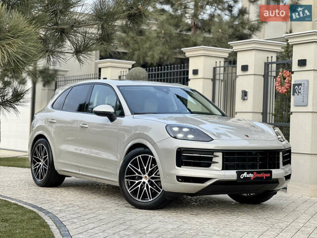 Бежевый Порше Каен, объемом двигателя 3 л и пробегом 4 тыс. км за 139000 $, фото 1 на Automoto.ua