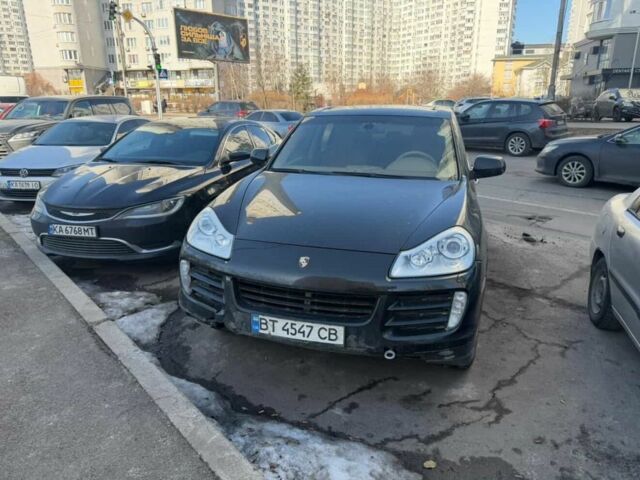 Черный Порше Каен, объемом двигателя 3.6 л и пробегом 217 тыс. км за 10000 $, фото 1 на Automoto.ua