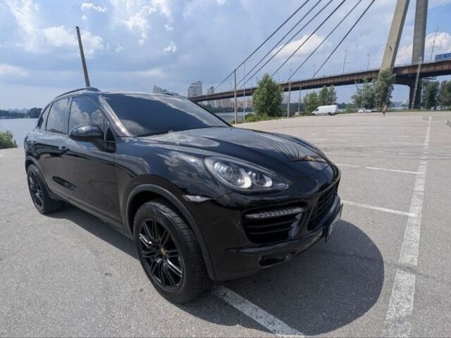 Чорний Порше Cayenne, об'ємом двигуна 4.8 л та пробігом 200 тис. км за 16200 $, фото 1 на Automoto.ua
