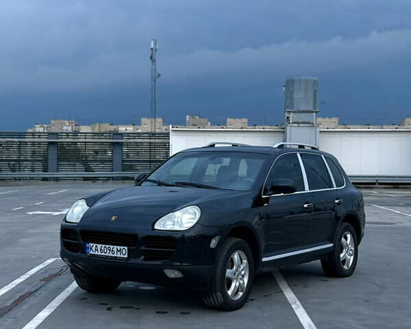 Чорний Порше Cayenne, об'ємом двигуна 3.2 л та пробігом 241 тис. км за 5999 $, фото 1 на Automoto.ua