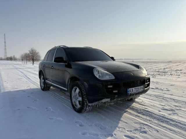 Чорний Порше Cayenne, об'ємом двигуна 3.2 л та пробігом 293 тис. км за 6900 $, фото 1 на Automoto.ua