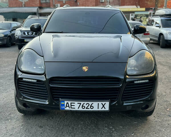 Черный Порше Каен, объемом двигателя 4.51 л и пробегом 253 тыс. км за 8500 $, фото 1 на Automoto.ua