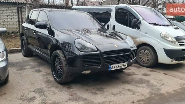 Черный Порше Каен, объемом двигателя 4.51 л и пробегом 345 тыс. км за 25000 $, фото 1 на Automoto.ua