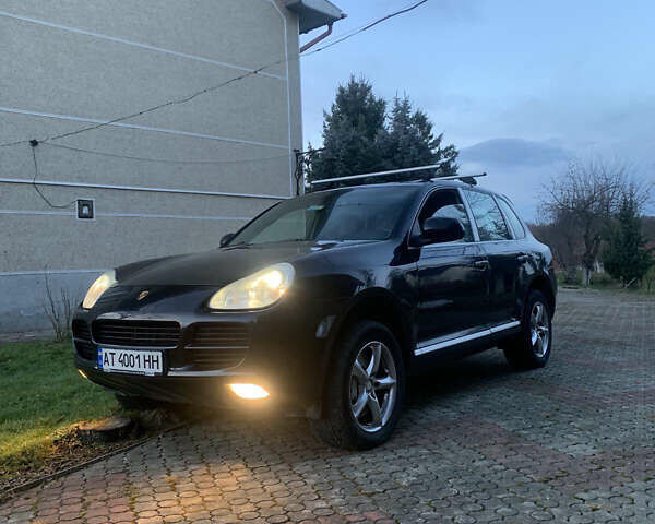 Чорний Порше Cayenne, об'ємом двигуна 4.51 л та пробігом 337 тис. км за 8500 $, фото 1 на Automoto.ua