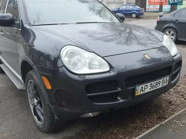 Черный Порше Каен, объемом двигателя 4.5 л и пробегом 105 тыс. км за 8460 $, фото 1 на Automoto.ua