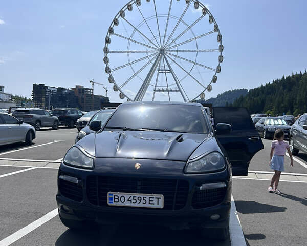 Чорний Порше Cayenne, об'ємом двигуна 4.81 л та пробігом 231 тис. км за 10000 $, фото 1 на Automoto.ua