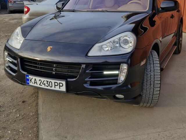 Черный Порше Каен, объемом двигателя 3.6 л и пробегом 163 тыс. км за 11979 $, фото 1 на Automoto.ua