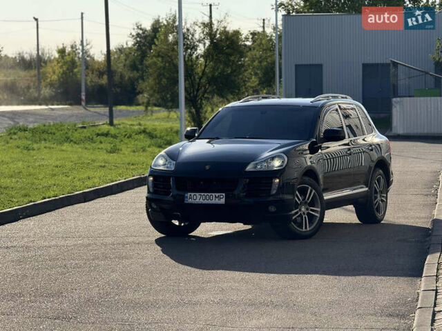 Чорний Порше Cayenne, об'ємом двигуна 4.81 л та пробігом 125 тис. км за 12850 $, фото 1 на Automoto.ua