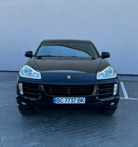 Черный Порше Каен, объемом двигателя 3.6 л и пробегом 160 тыс. км за 13999 $, фото 1 на Automoto.ua