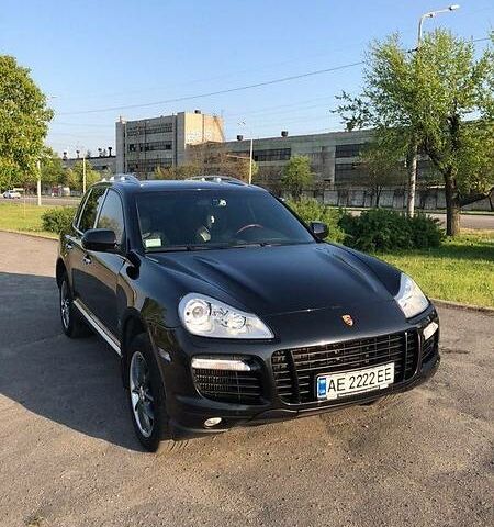 Чорний Порше Cayenne, об'ємом двигуна 4.8 л та пробігом 115 тис. км за 16900 $, фото 1 на Automoto.ua