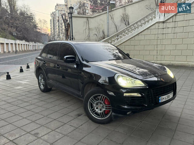 Черный Порше Каен, объемом двигателя 4.81 л и пробегом 140 тыс. км за 8000 $, фото 1 на Automoto.ua