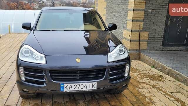 Чорний Порше Cayenne, об'ємом двигуна 3.6 л та пробігом 136 тис. км за 13500 $, фото 1 на Automoto.ua