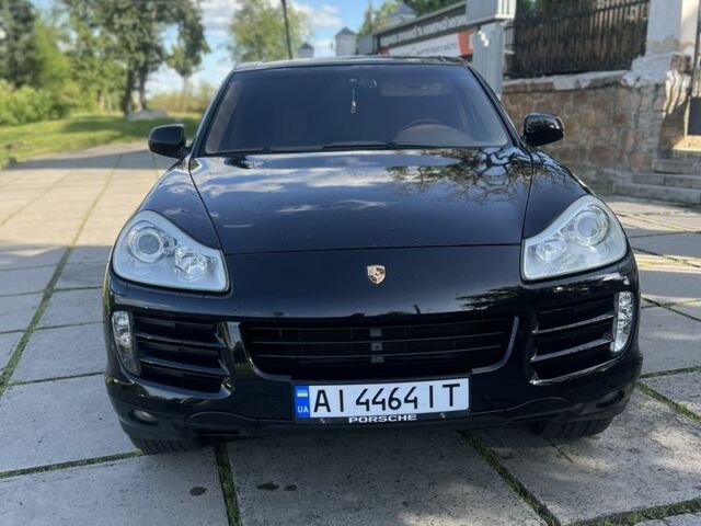 Черный Порше Каен, объемом двигателя 4.8 л и пробегом 250 тыс. км за 9499 $, фото 1 на Automoto.ua