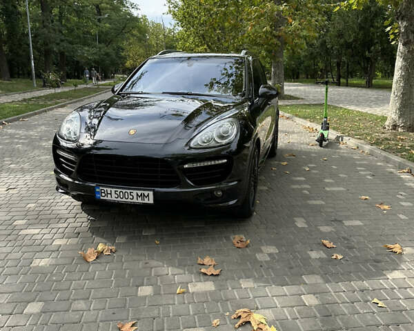 Чорний Порше Cayenne, об'ємом двигуна 4.8 л та пробігом 103 тис. км за 31000 $, фото 1 на Automoto.ua