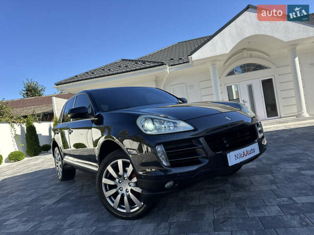 Чорний Порше Cayenne, об'ємом двигуна 3 л та пробігом 173 тис. км за 15850 $, фото 1 на Automoto.ua
