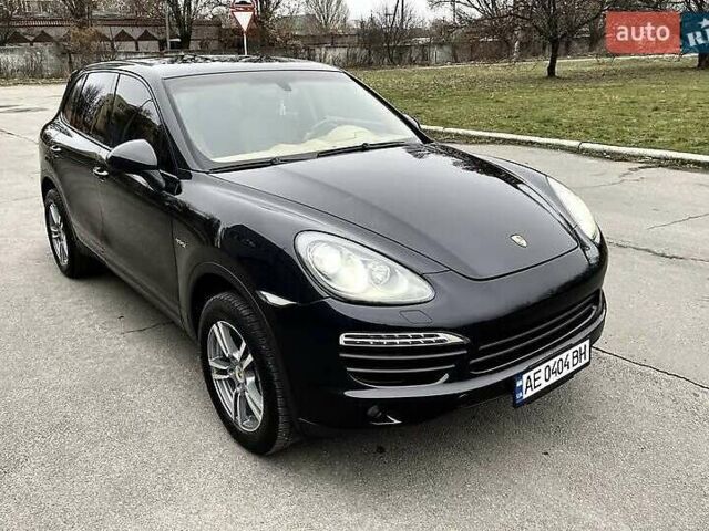 Чорний Порше Cayenne, об'ємом двигуна 3 л та пробігом 175 тис. км за 17999 $, фото 1 на Automoto.ua