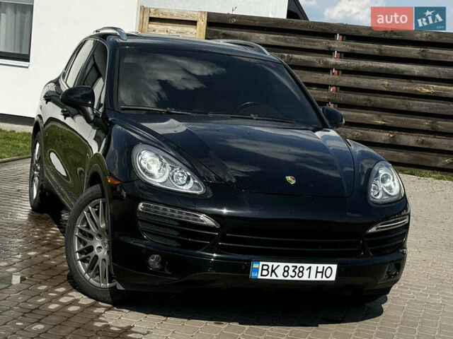 Черный Порше Каен, объемом двигателя 3 л и пробегом 176 тыс. км за 19999 $, фото 1 на Automoto.ua
