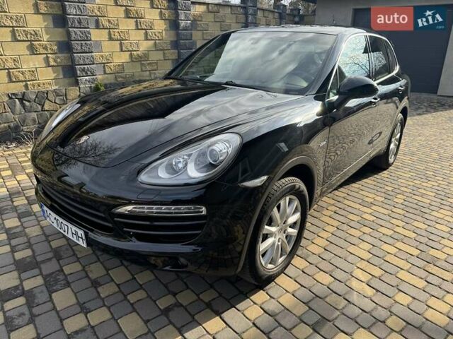 Чорний Порше Cayenne, об'ємом двигуна 2.97 л та пробігом 155 тис. км за 21400 $, фото 1 на Automoto.ua