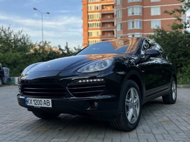 Черный Порше Каен, объемом двигателя 3 л и пробегом 221 тыс. км за 24700 $, фото 1 на Automoto.ua