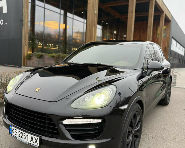 Чорний Порше Cayenne, об'ємом двигуна 4.8 л та пробігом 175 тис. км за 19500 $, фото 1 на Automoto.ua