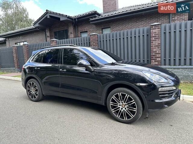 Черный Порше Каен, объемом двигателя 3 л и пробегом 113 тыс. км за 29500 $, фото 1 на Automoto.ua
