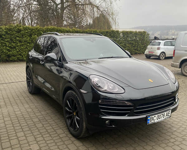 Черный Порше Каен, объемом двигателя 2.97 л и пробегом 233 тыс. км за 21700 $, фото 1 на Automoto.ua