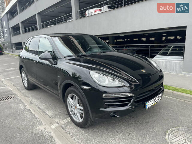 Чорний Порше Cayenne, об'ємом двигуна 3 л та пробігом 180 тис. км за 27300 $, фото 1 на Automoto.ua